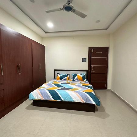 Sunrays - Unique 3Bhk In The Heart Of The City Gwalior Εξωτερικό φωτογραφία